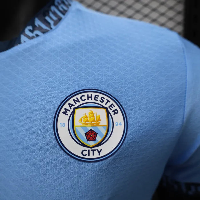 Manchester City jugador 2024-2025 casa