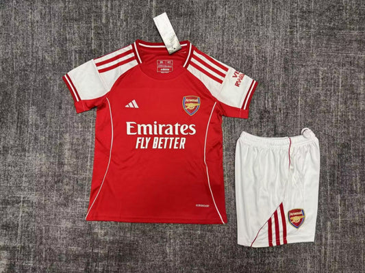 Arsenal uniforme niño