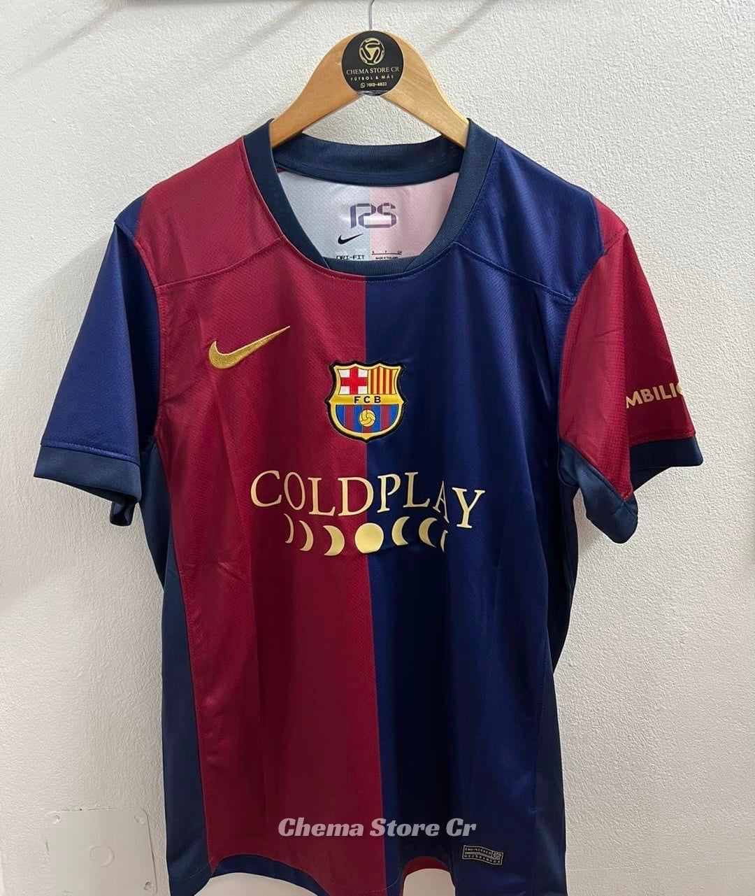 Barcelona fan Coldplay casa