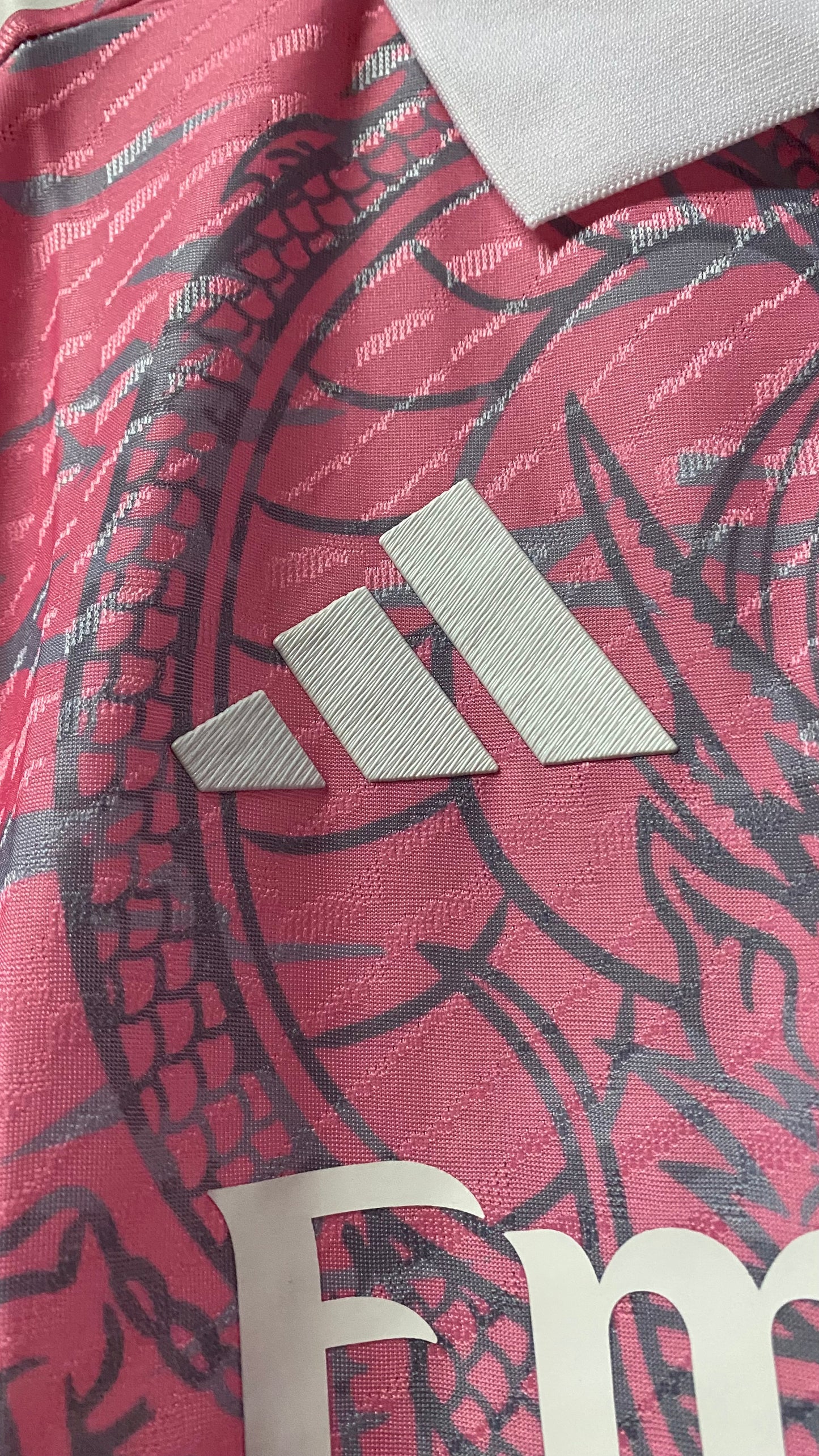 Real Madrid jugador Hello Kitty