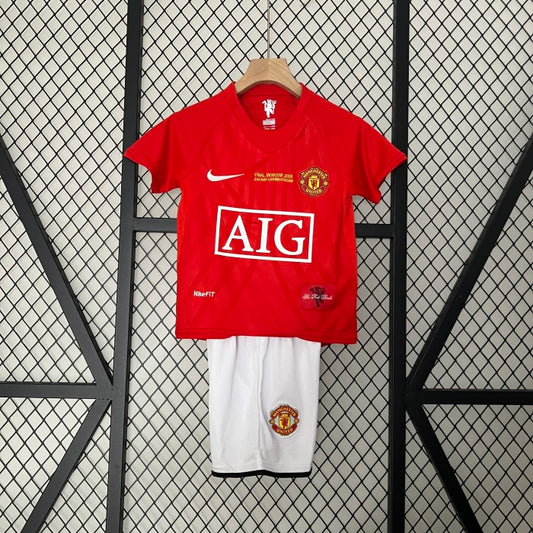 Manchester United niño 2008